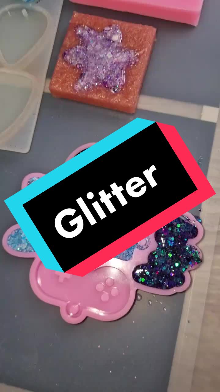 @Hayley's Resin