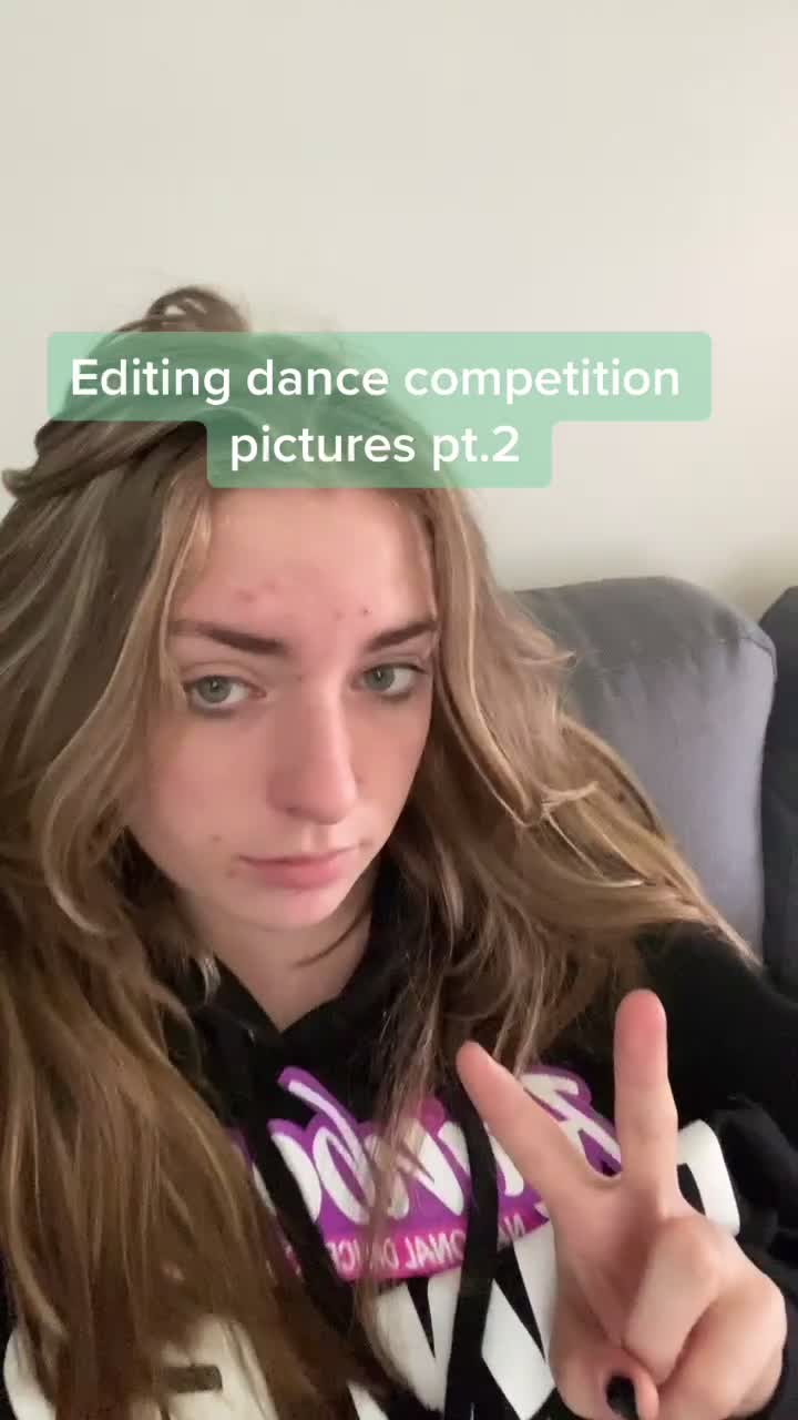 @sophie_burkey
