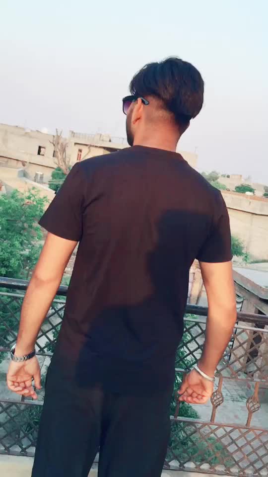 @Sukh 4️⃣ 9️⃣ 0️⃣ 6️⃣