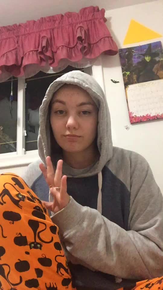 @Nathalie🧡🤟