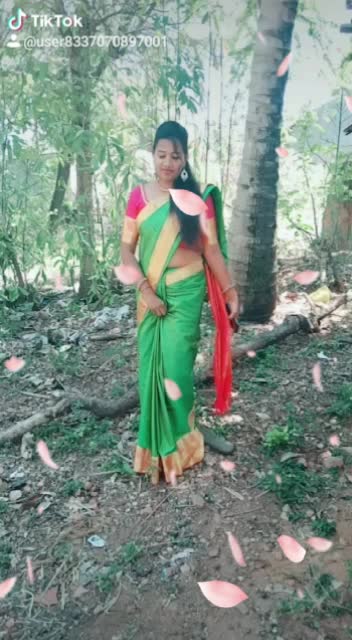 @Mandya Hudgi 🥀🥀🌷