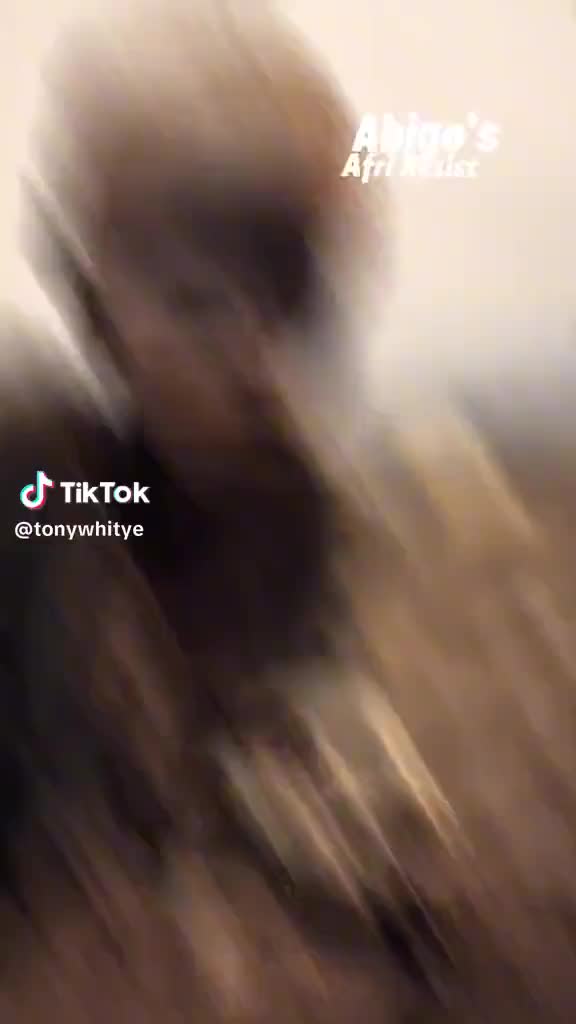 @esho_mutiu