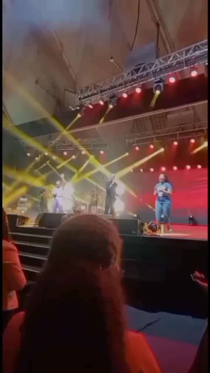 @Paula Maria