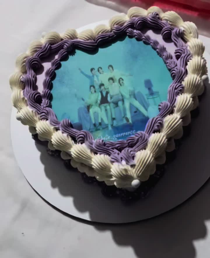 @𝘈𝘳𝘪𝘻 💜🫧
