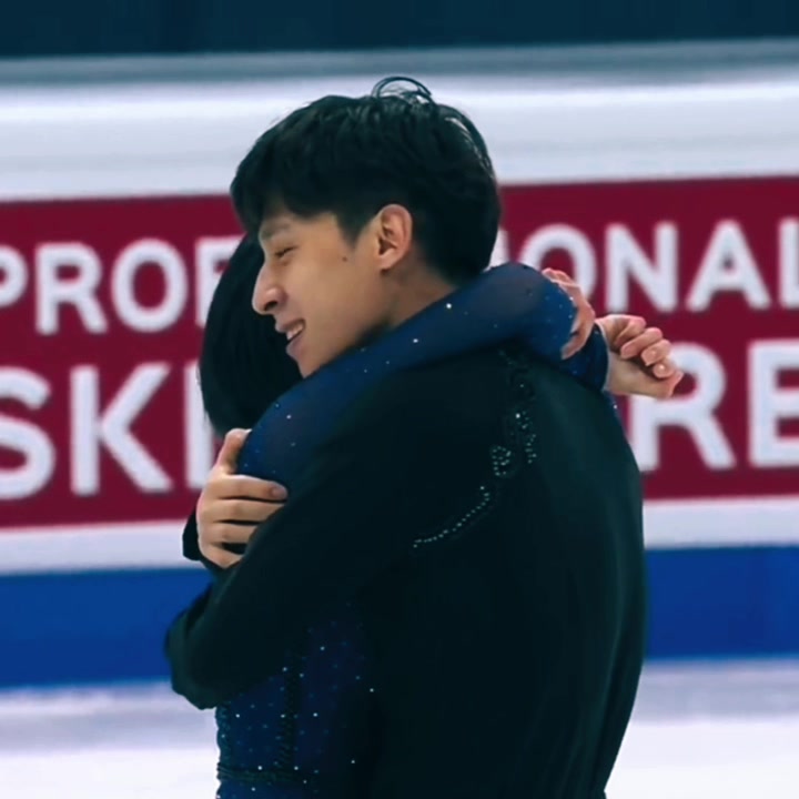 @pairfigureskating