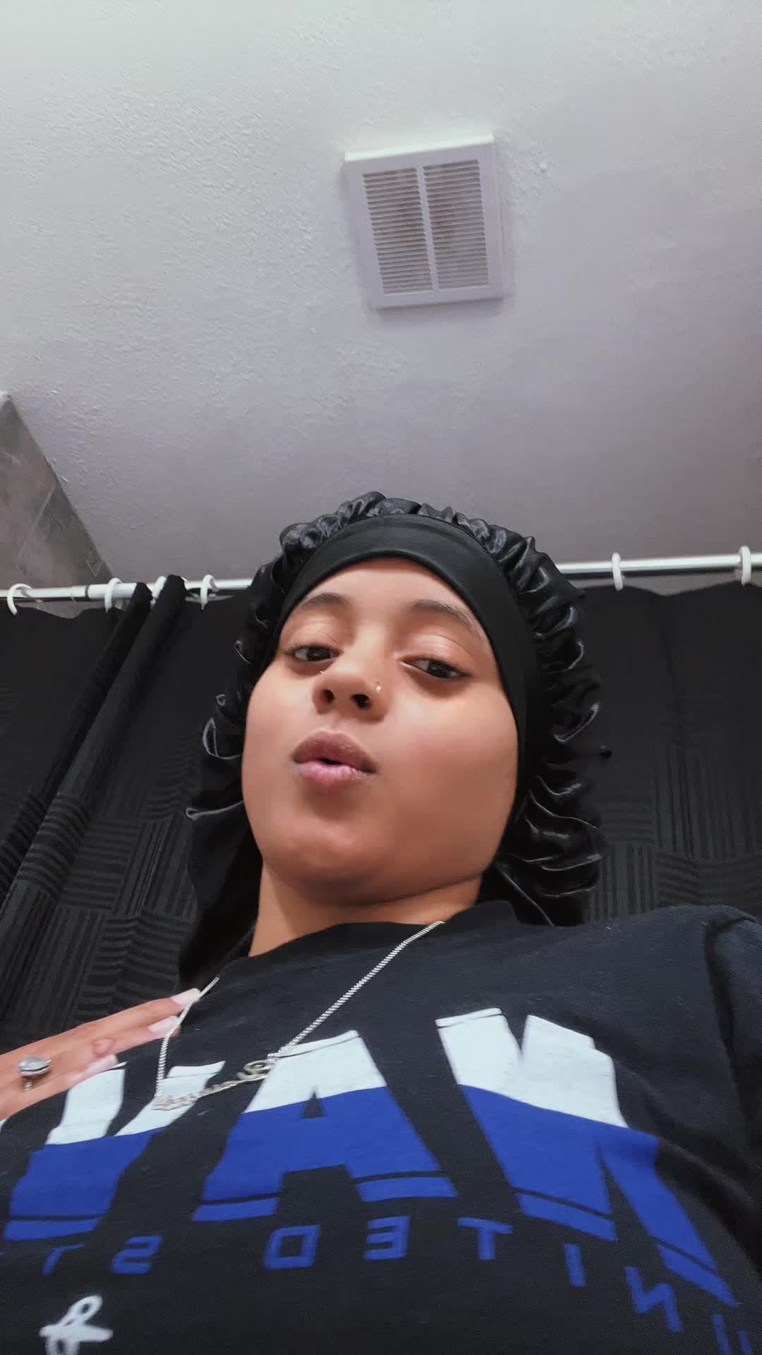 @Yasmine