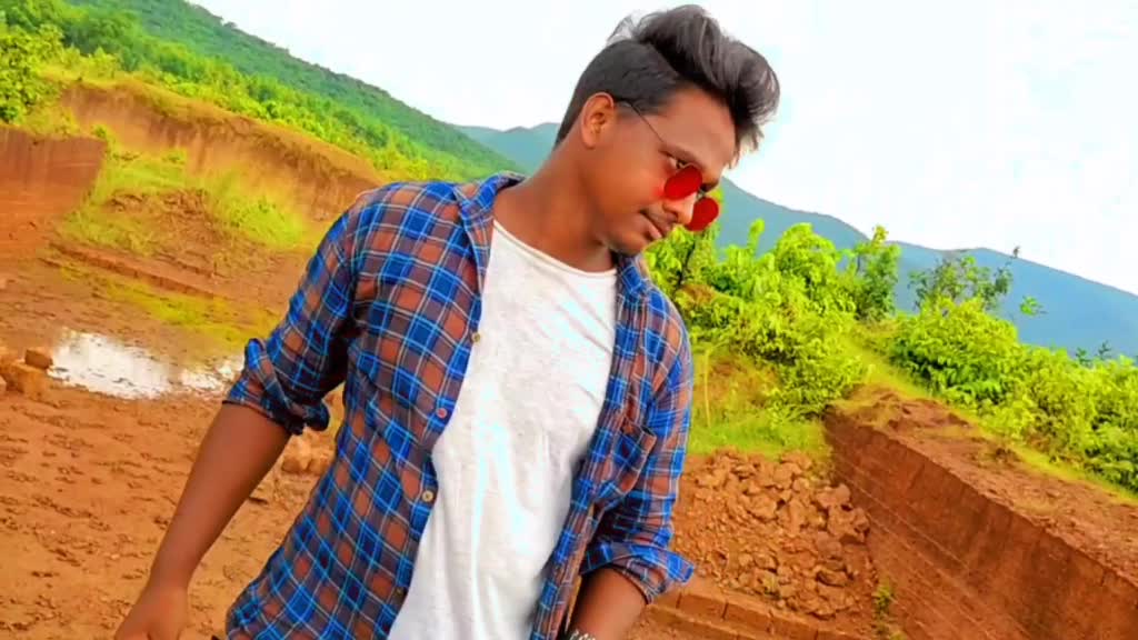 @Tophan nayak