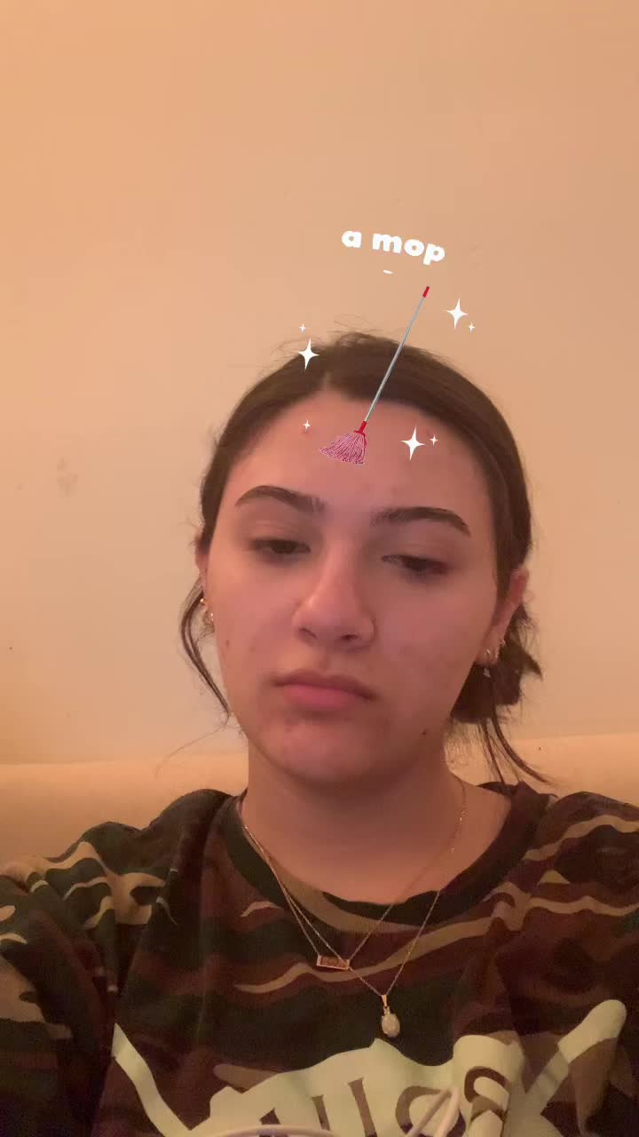 @Ava