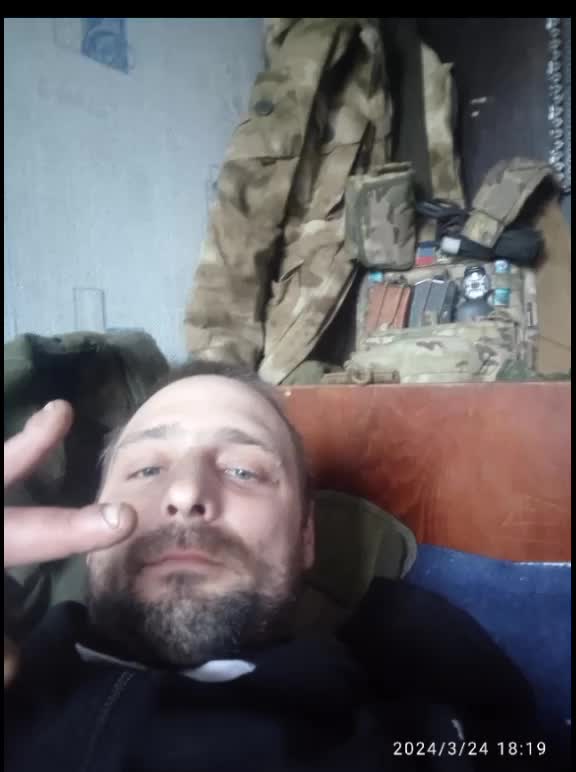 @владосик из тореза