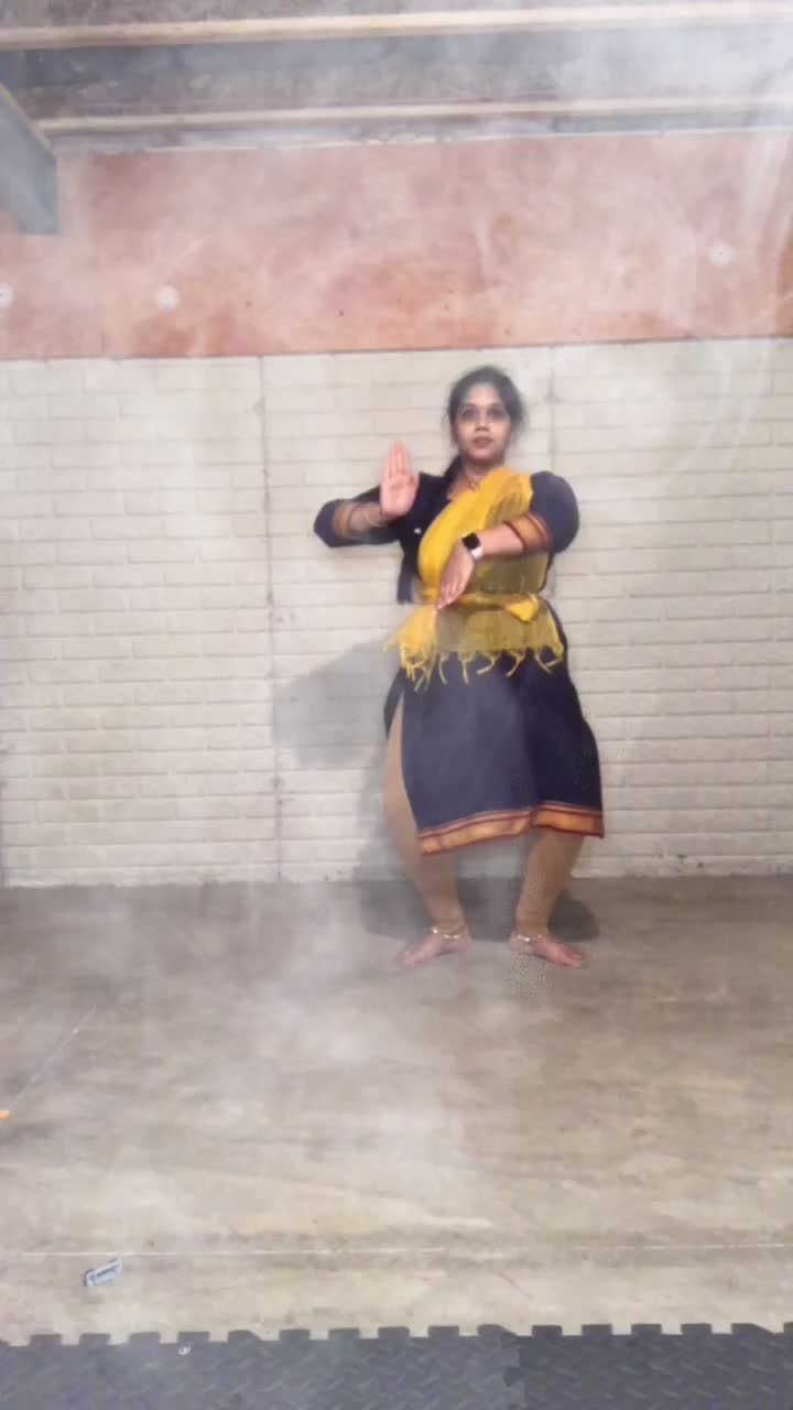 @Vardhinipatthipati