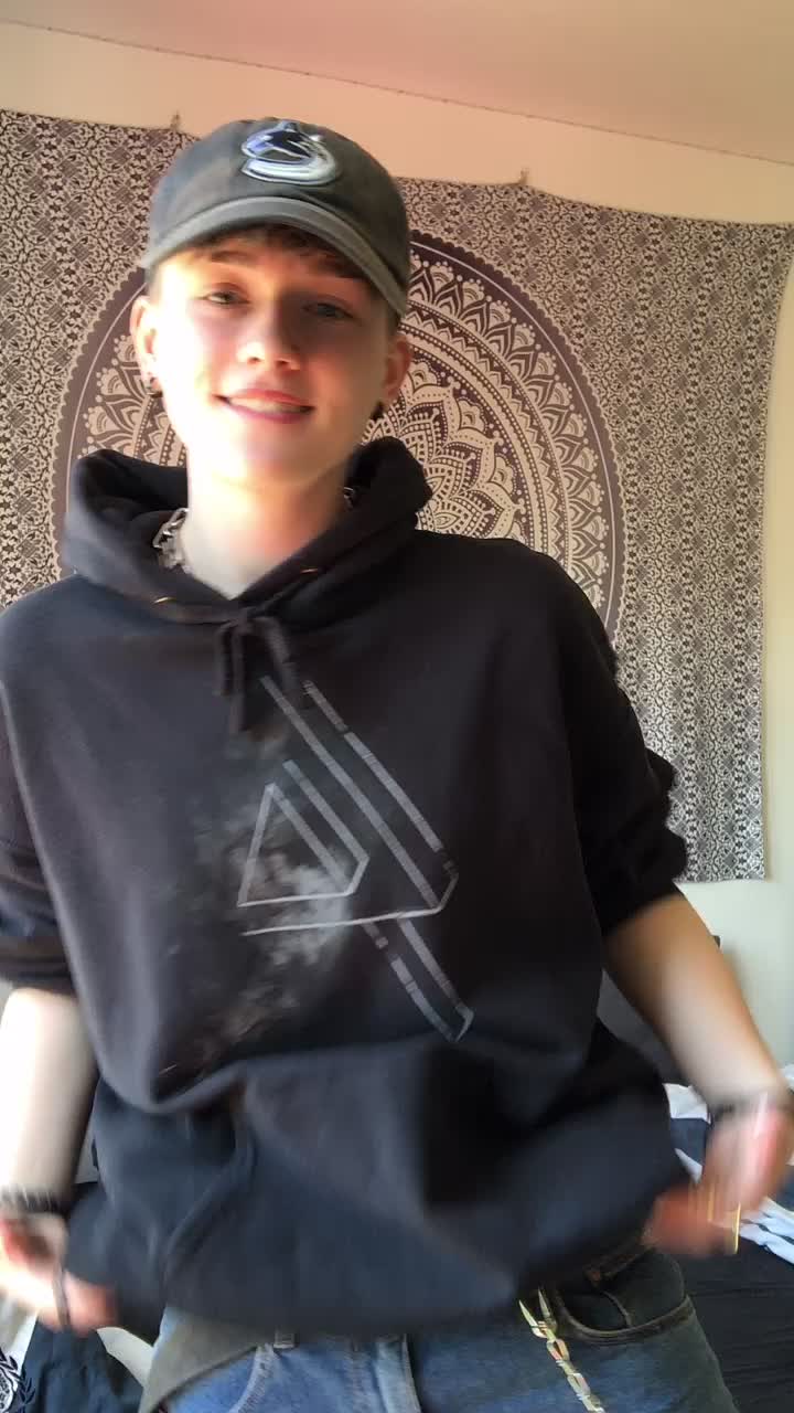 @Toni