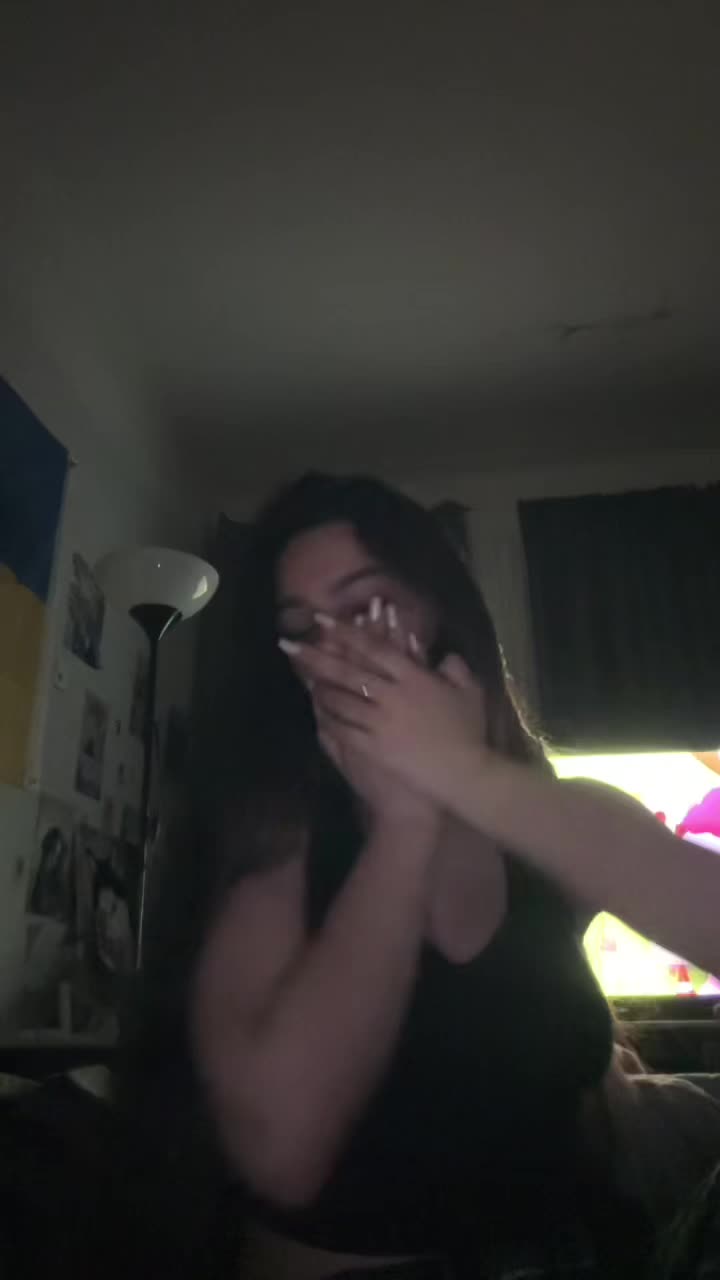 @Ana