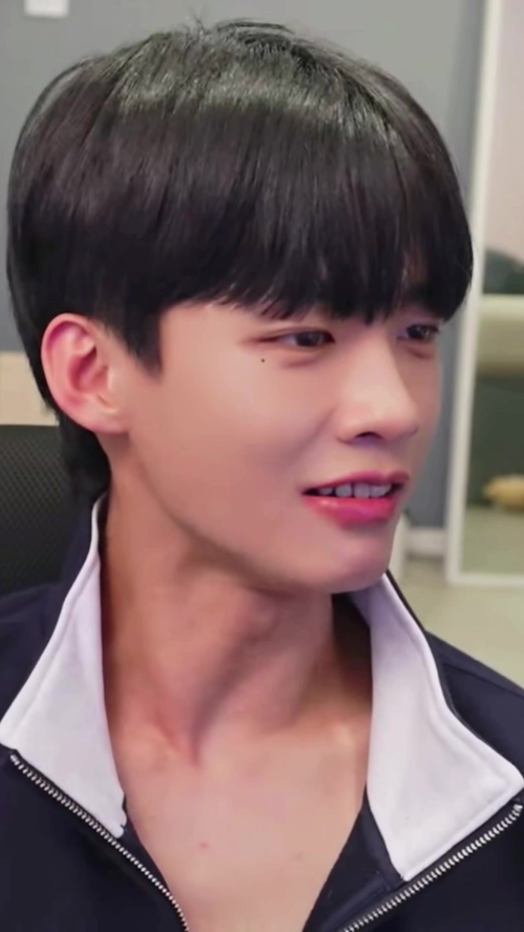 @๊ท์คํ ๋ฆฌ๐ฃ