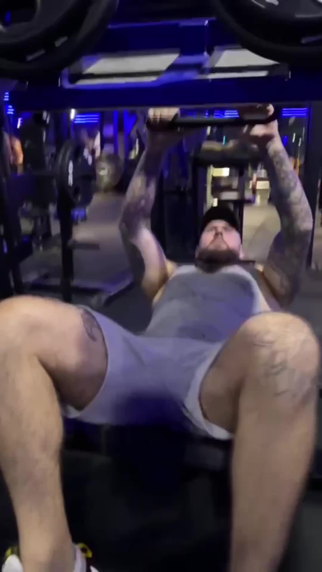 @Bigrob93
