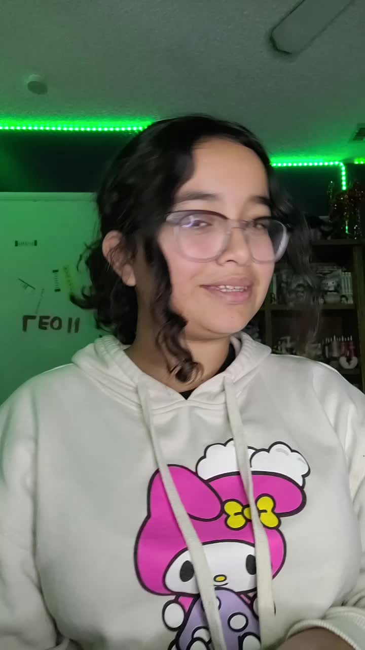 @🦋