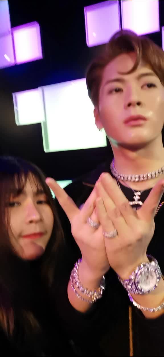 @แมลง ปอ
