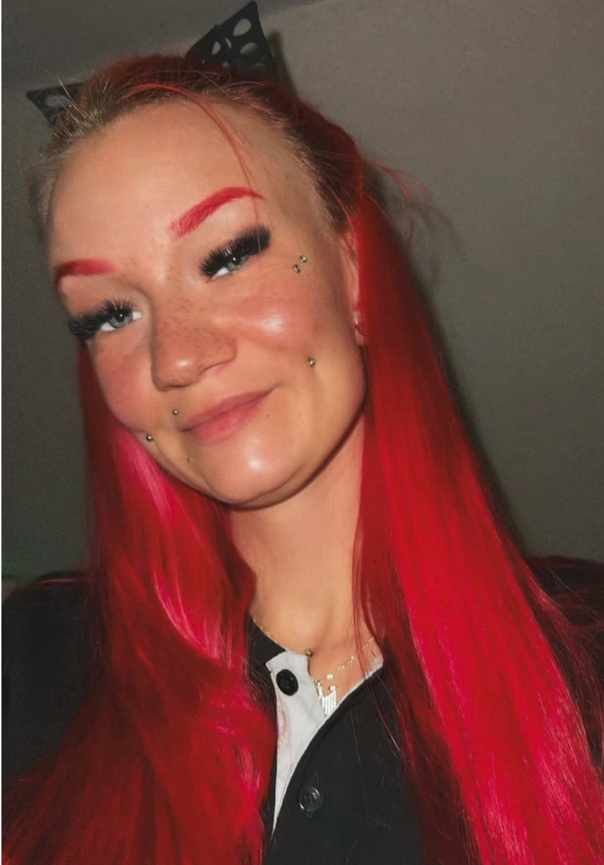 @🤍🔴 ᑕᑌᑭᔕᗷYᗩᑎᑎI 🔴🤍