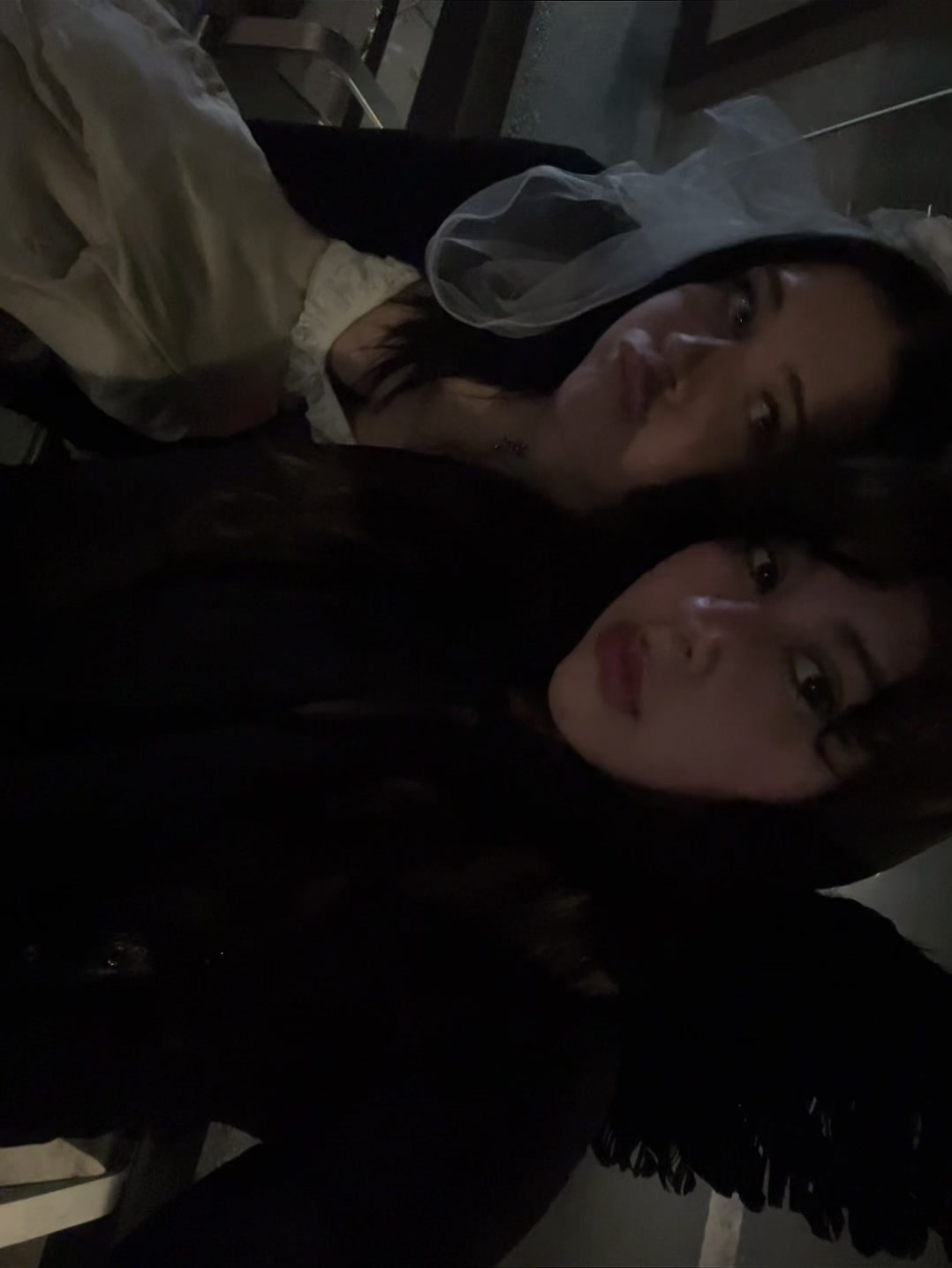 @lara <3