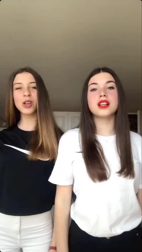 @Linda e Sofia💜