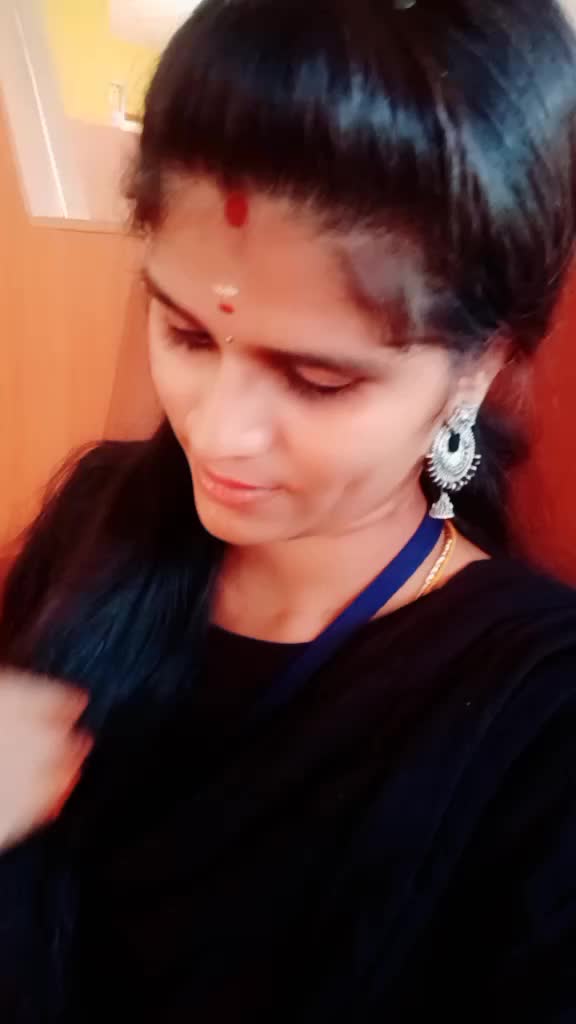 @😊Renu😊