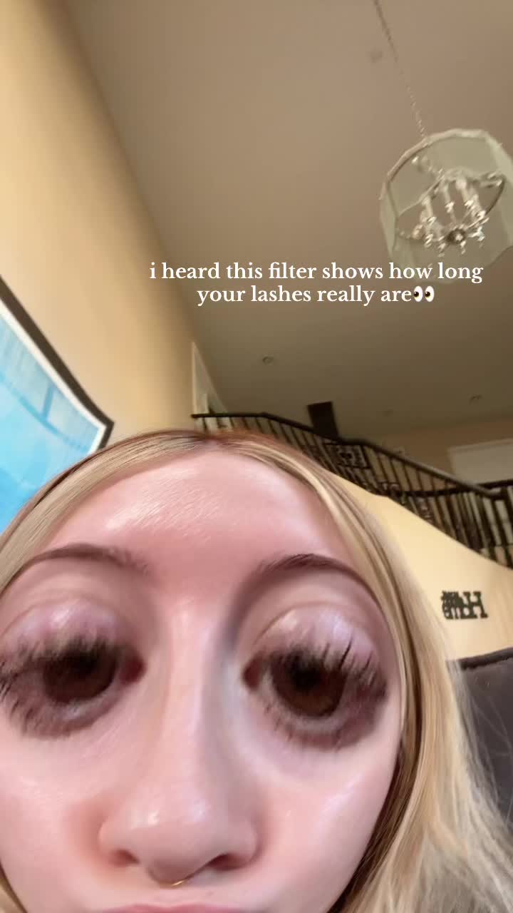 @thejuliannalarsen