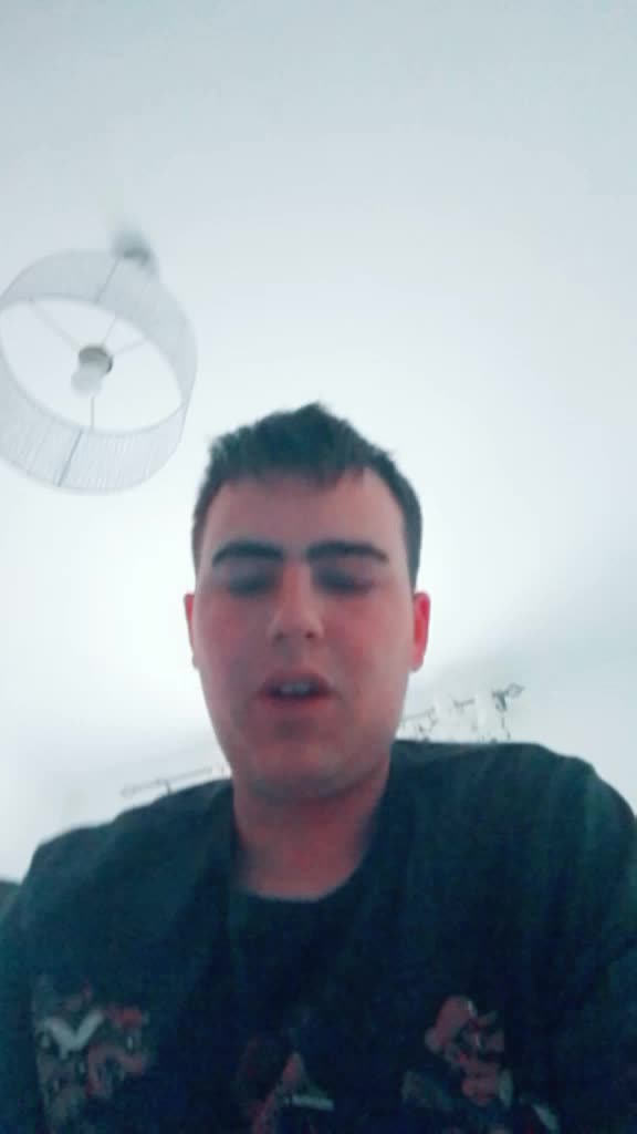 @Est&eacute;ban Goncalves