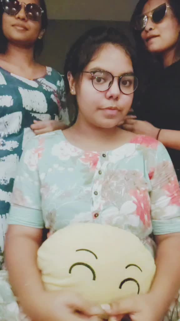 @meenakxhi