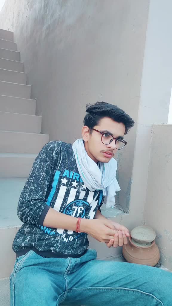 @pandit g_1995