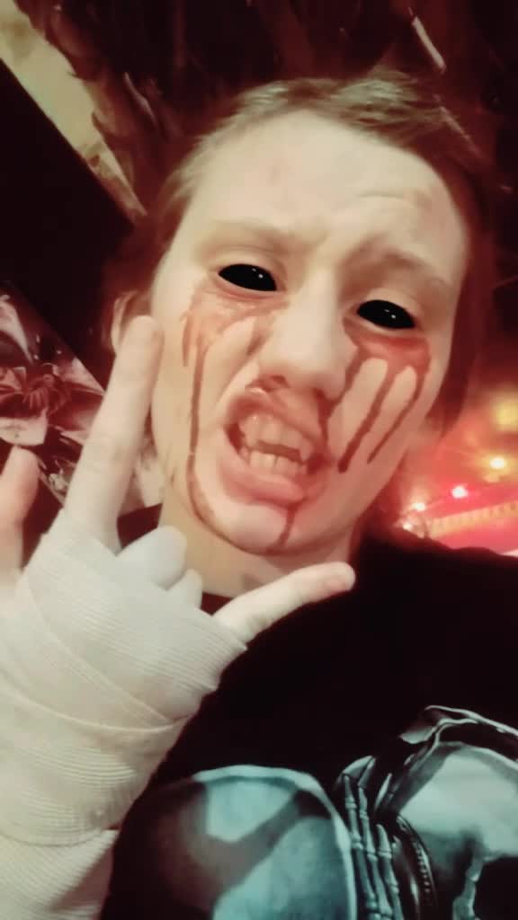 @@_cosplayfoxboi_