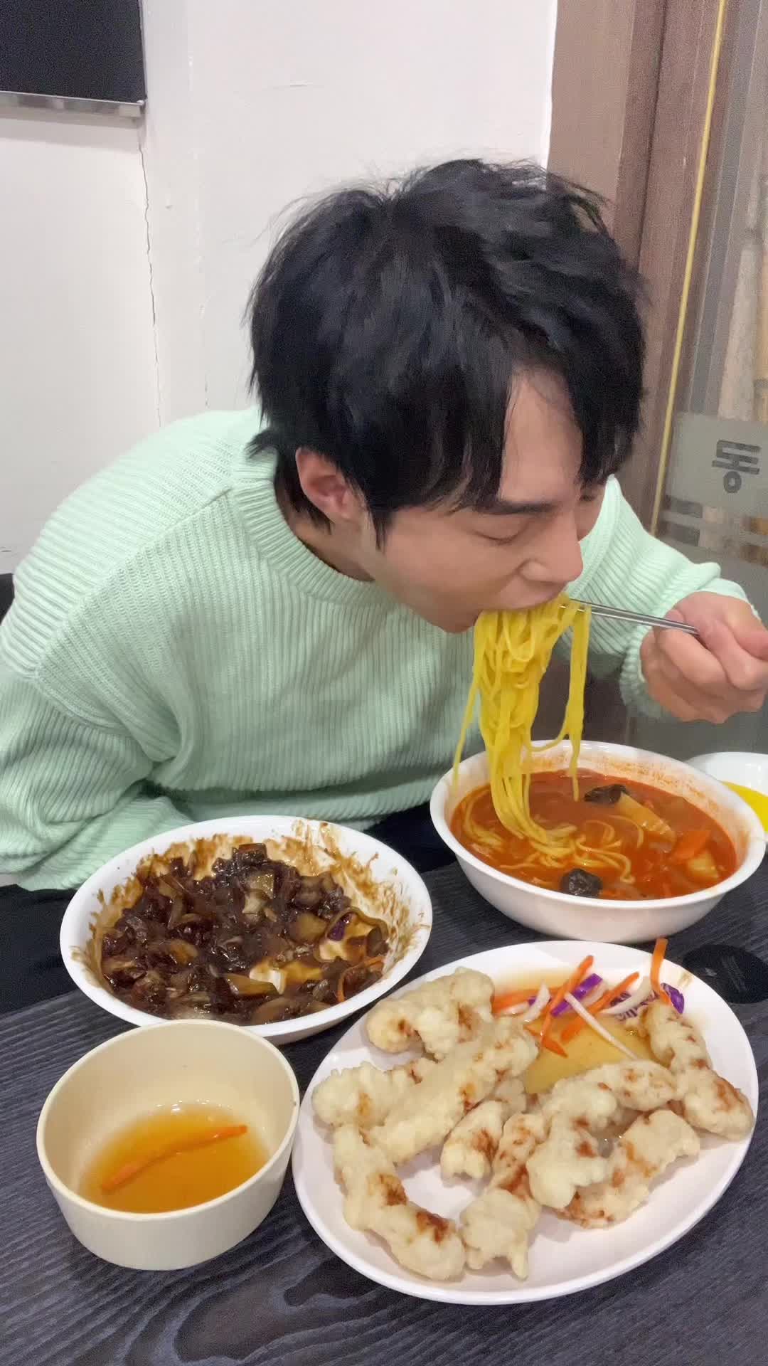 @치윤