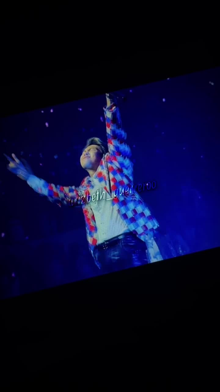 @𝘈𝘳𝘪𝘻 💜🫧