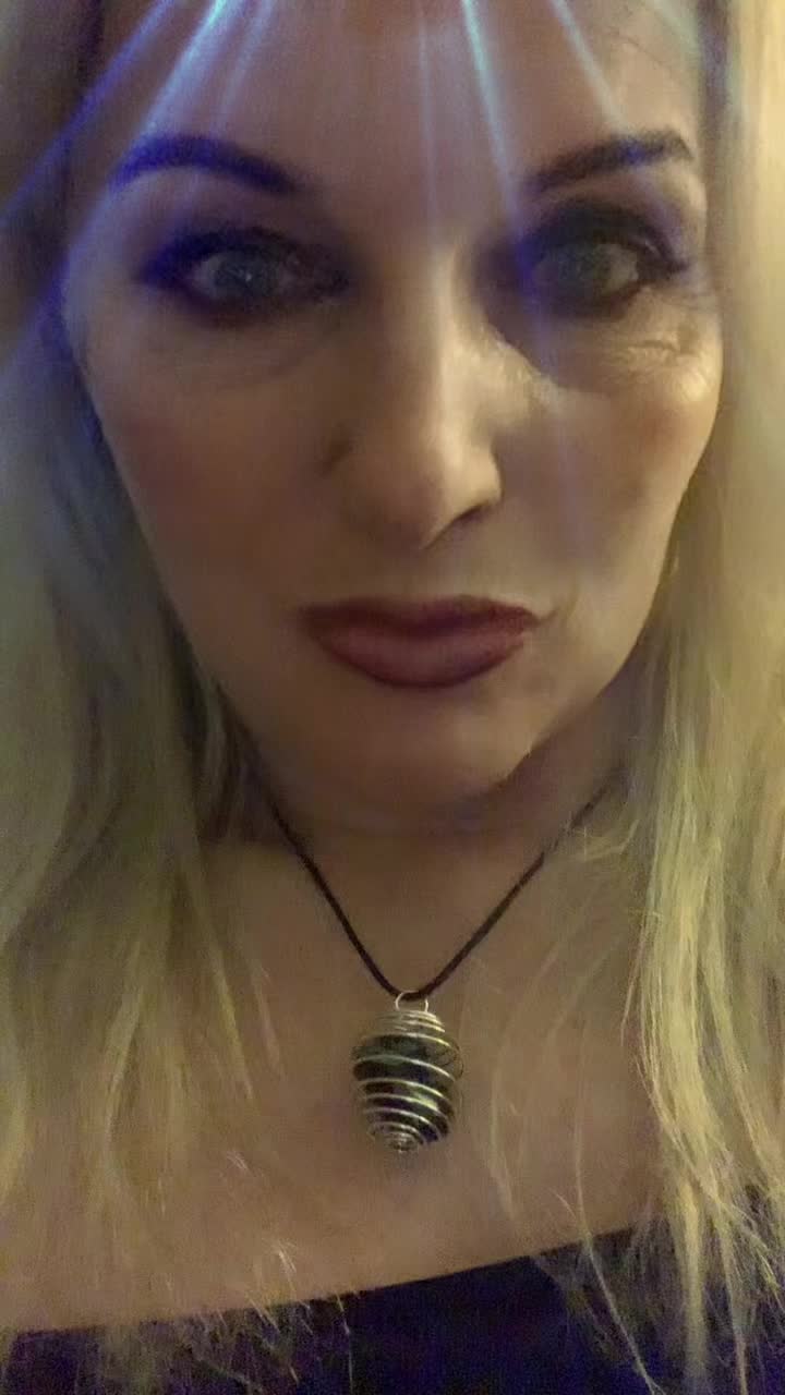 @Deborah Psychic Medium