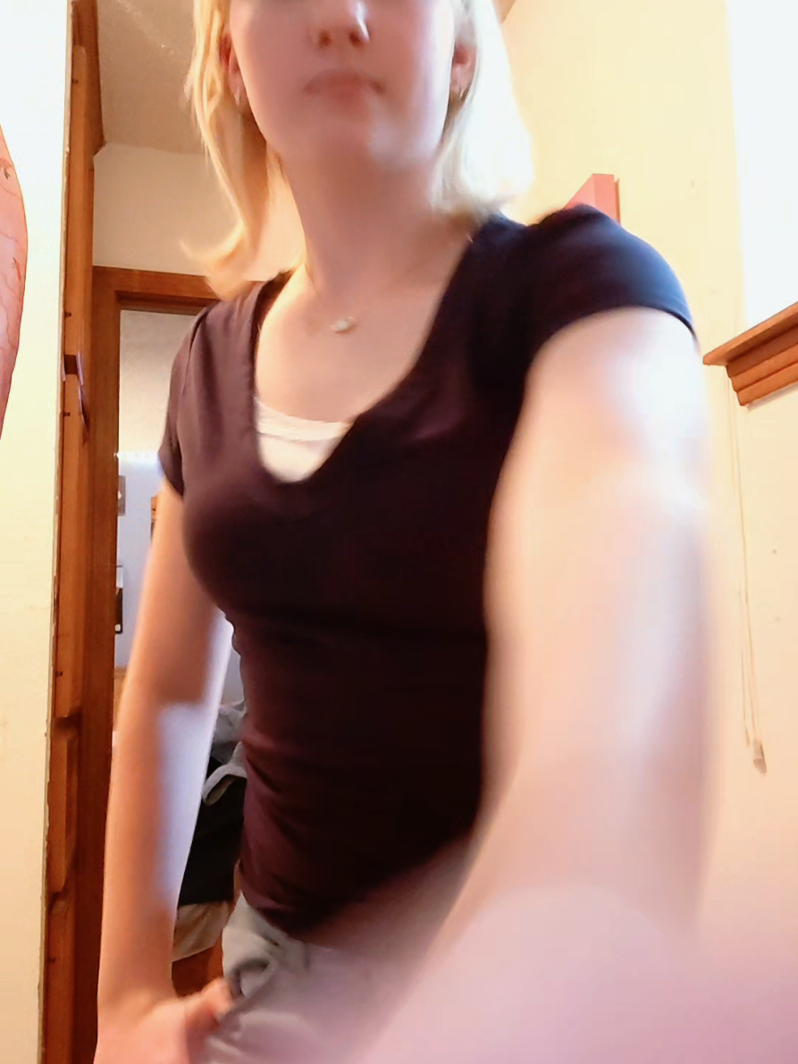 @angie་༘࿐