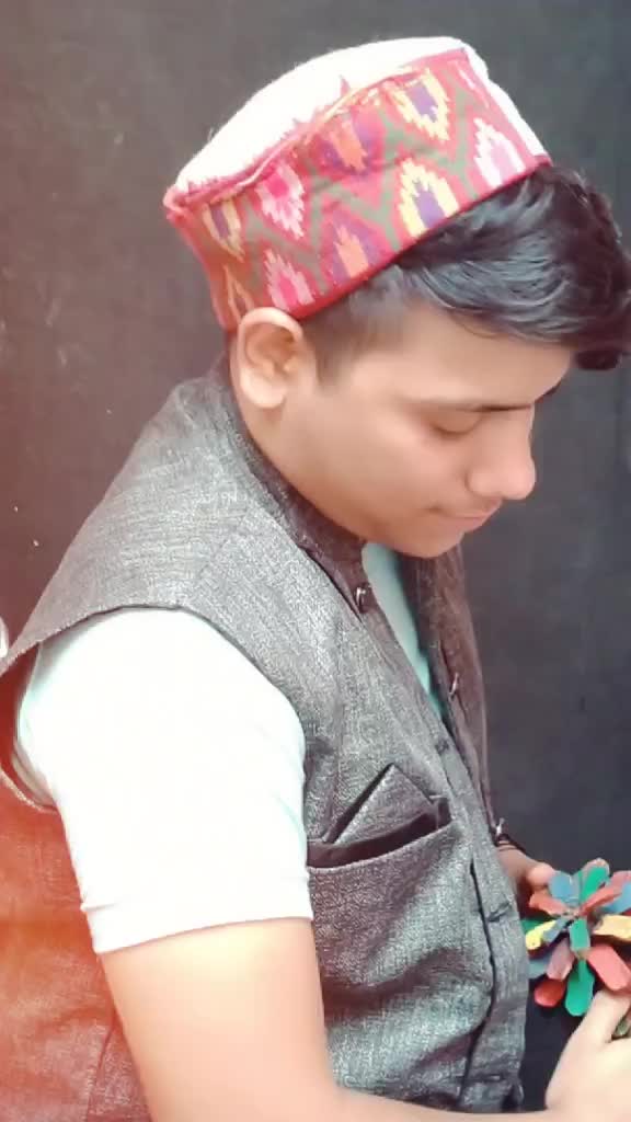 @😍Ashi rawat❤️