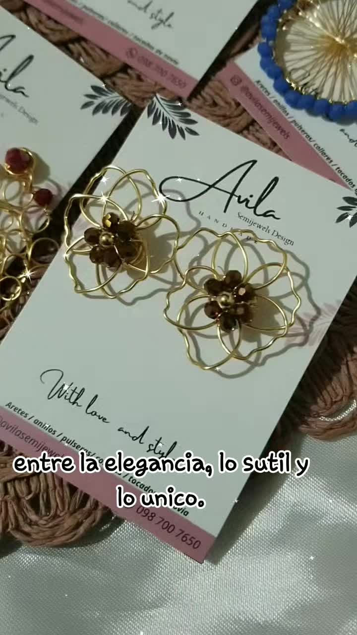 @&Aacute;vila semijewels