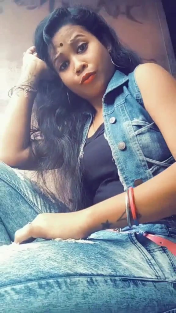 @Cutey Priya..🥰😉