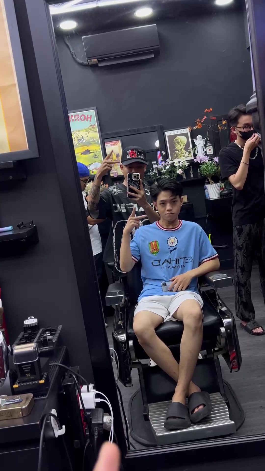 @Audi BarBer $hop 🚀💈