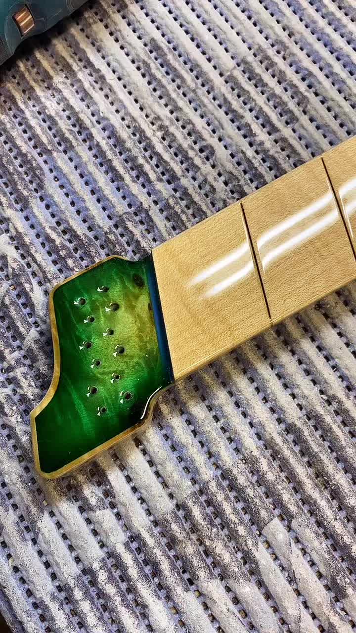 @Conpeth Guitars