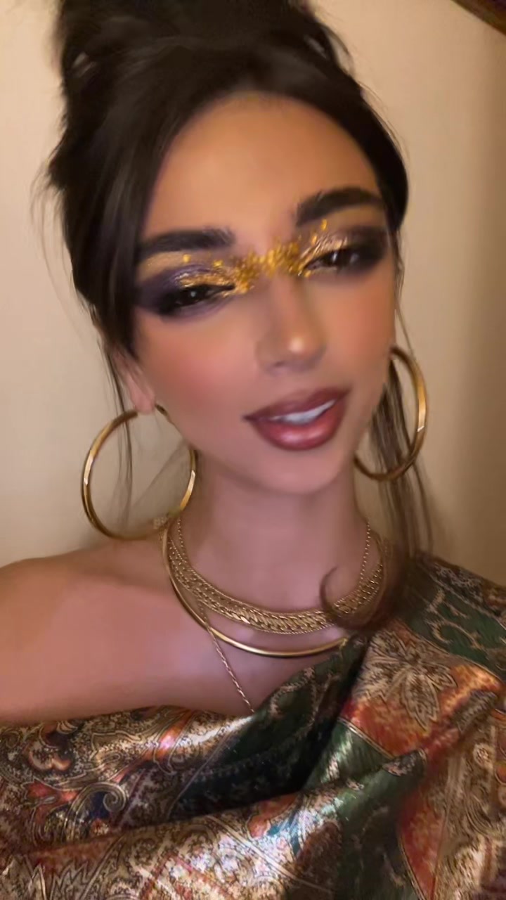 @anastasia