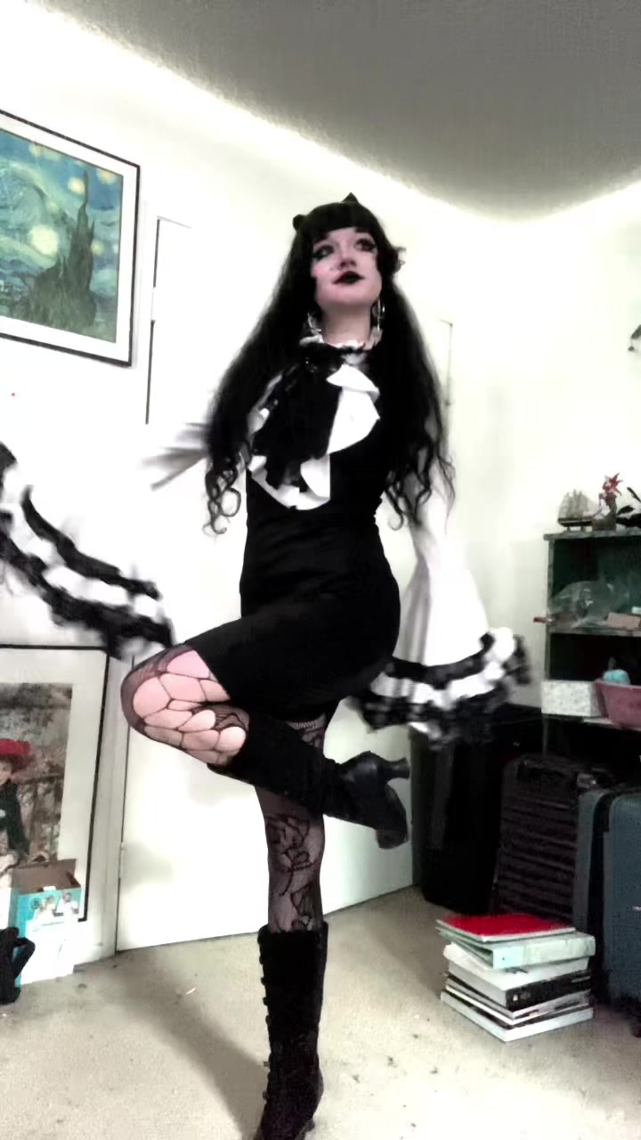 @🖤Corpse Fingers🖤
