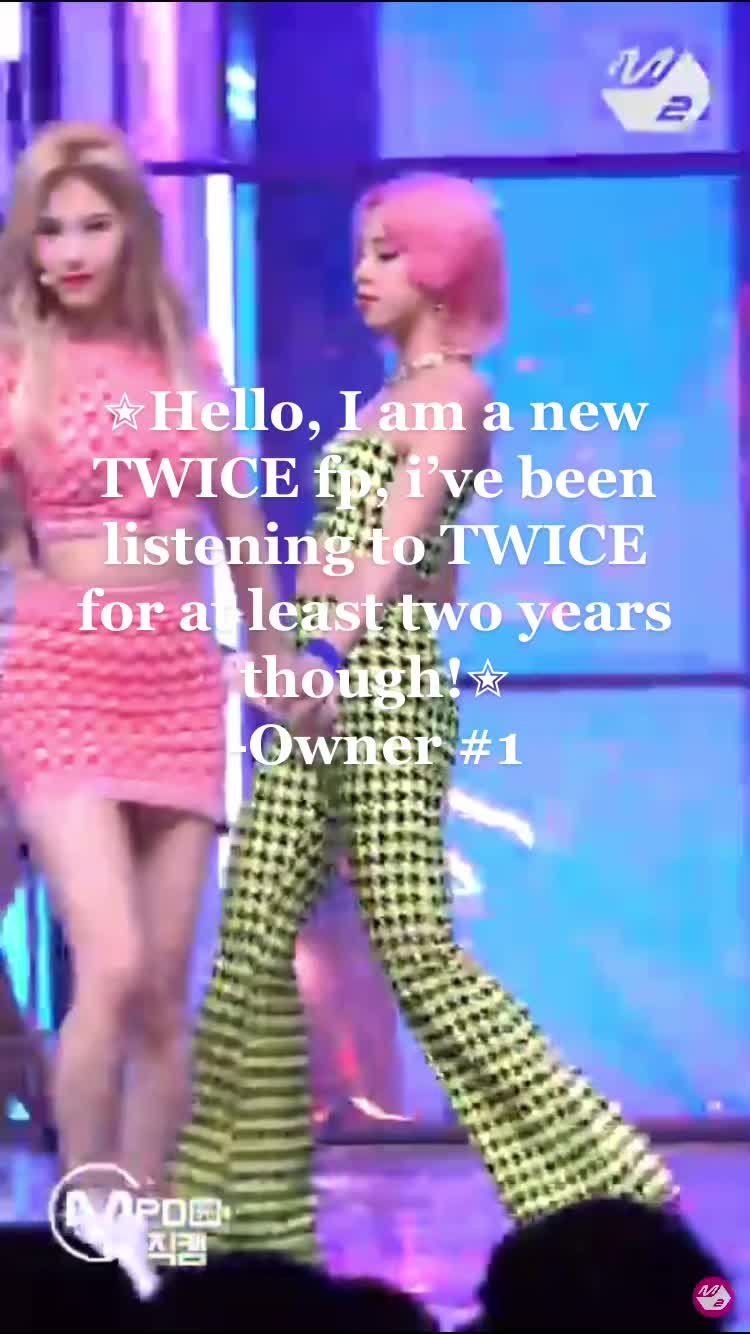 @TWICE