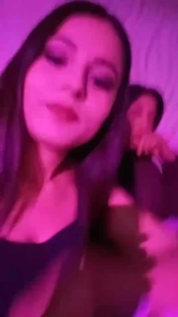 @Gayeirez
