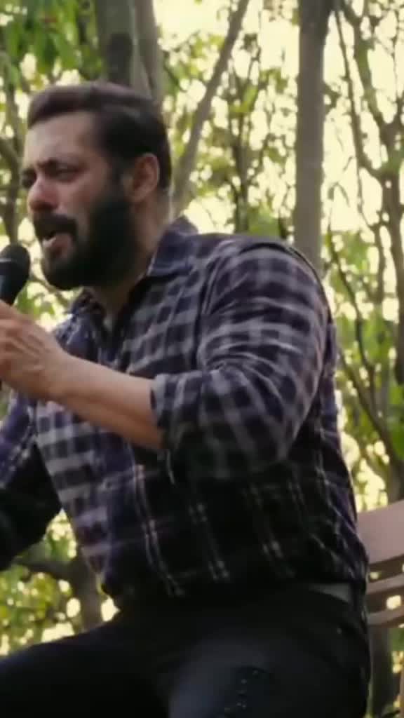 @Shivam_Sri_650025z😎