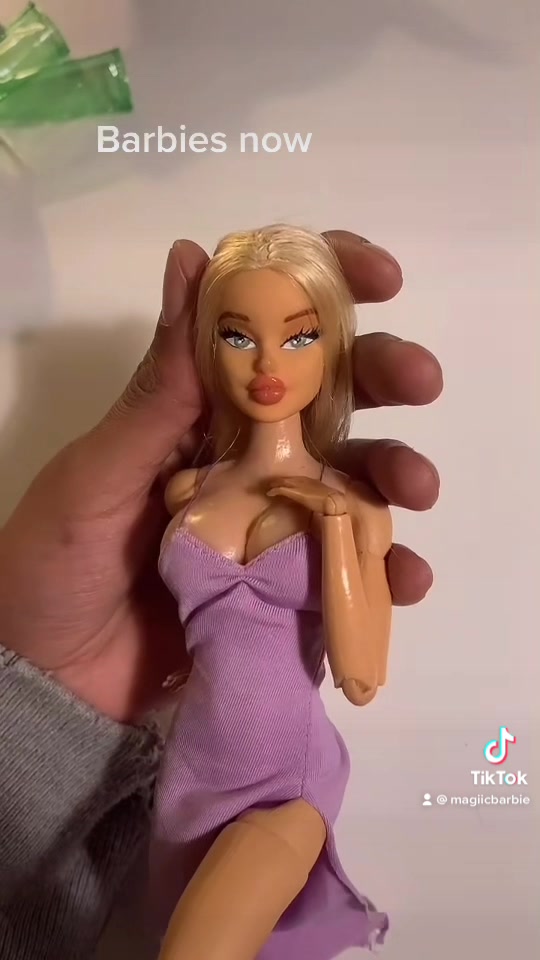 @AFTER2AM.dolls