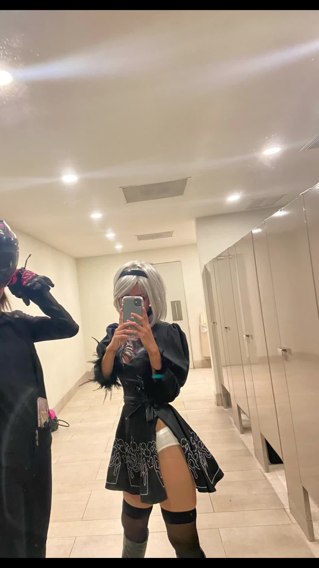 @zuriJane22