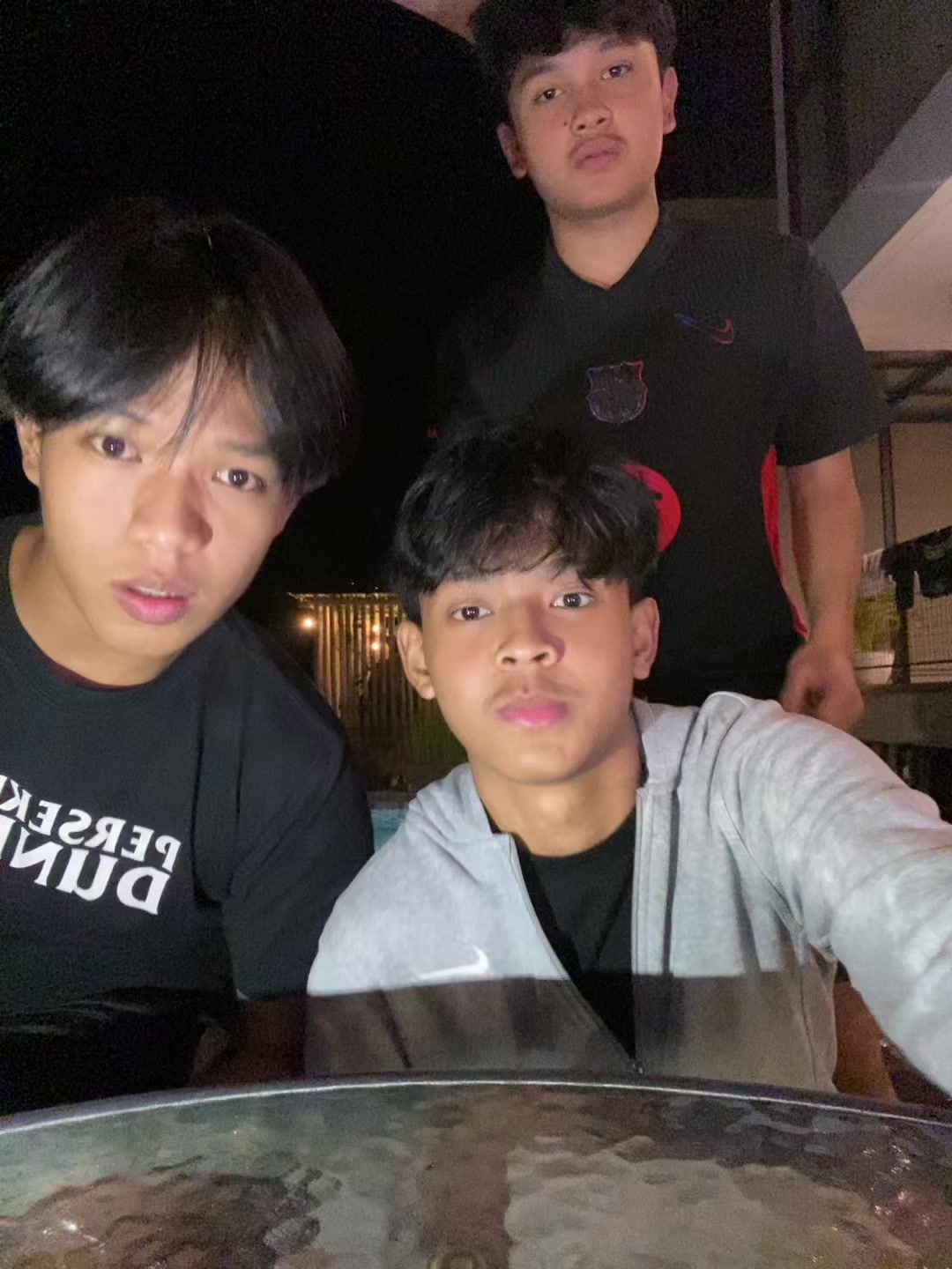 @kjtrs