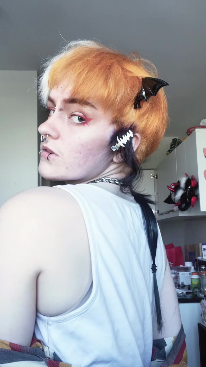 @Prince Twinkubus! 🍓 (Mars)