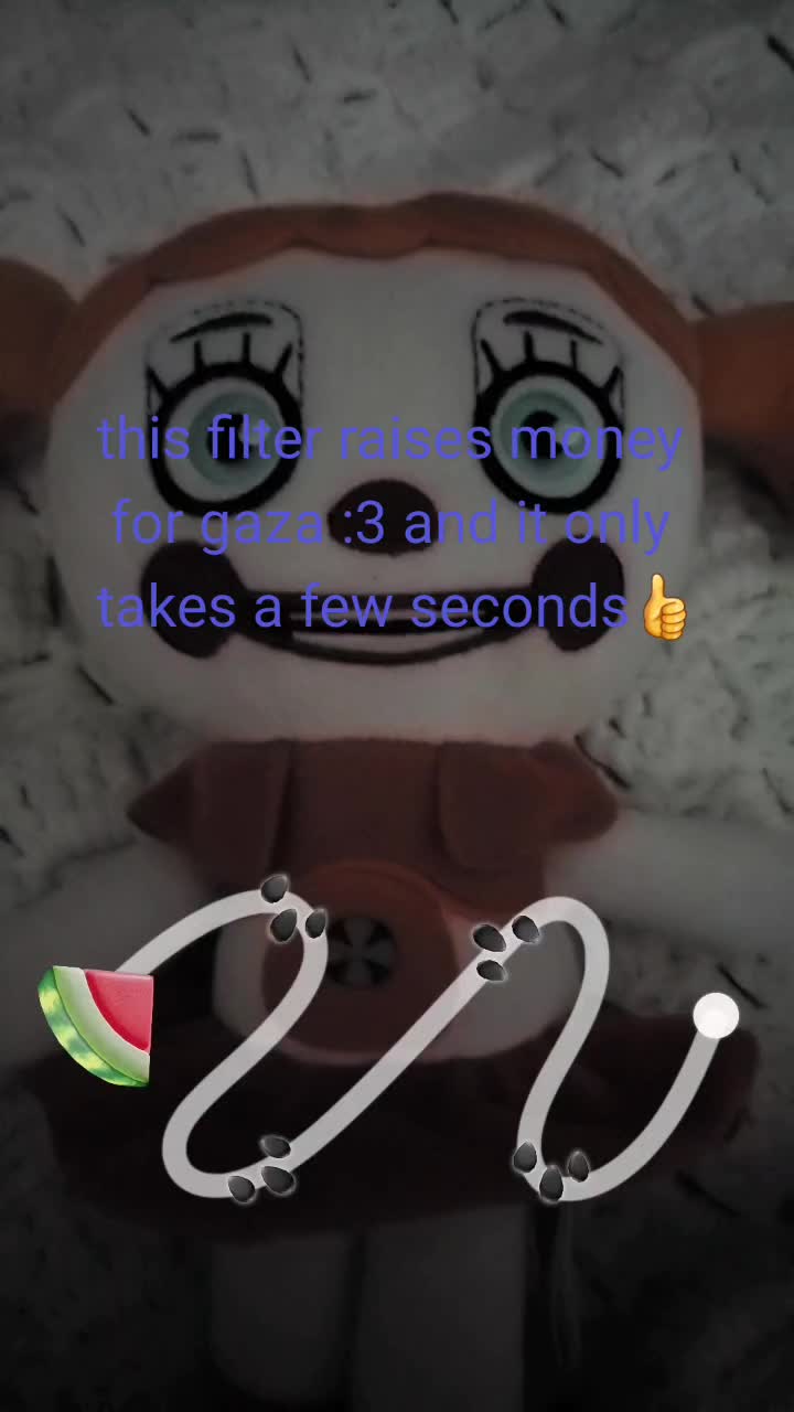 @:3