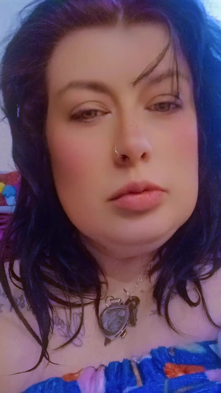 @MrsBattz45