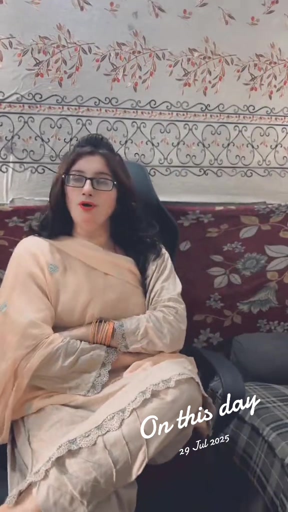 @mehwish_queen10